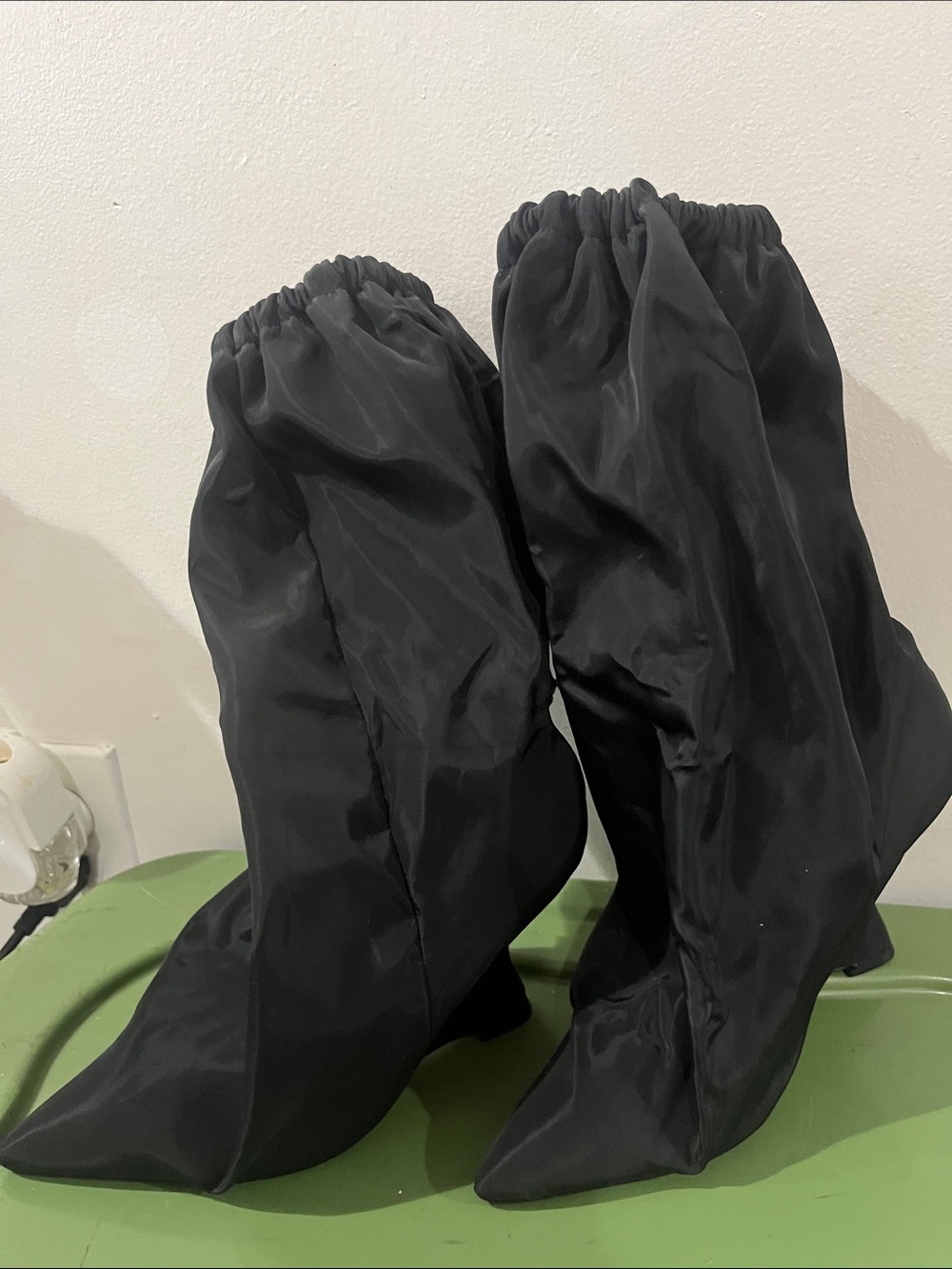 Black boots